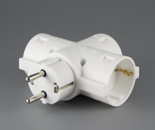 Förmiger schuko netzstecker - t-förmiger, schuko-netzstecker